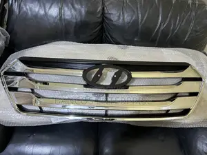 Hyundai Santa FE 2013/2027 Top Grille