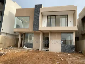 4bdrm House in East Legon Botwe for sale