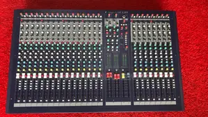 Soundcraft 24 Channel Console Mixer