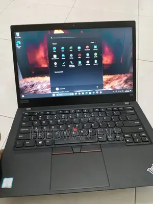 Laptop Lenovo Thinkpad T490s 16GB Intel Core I7 SSHD+SSD 512GB