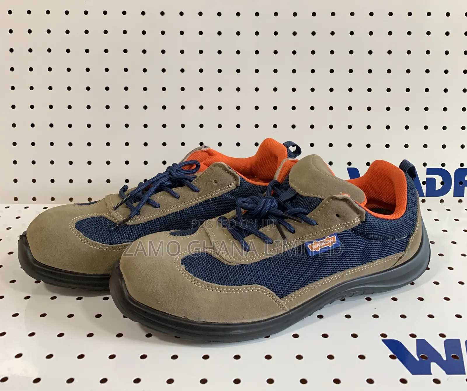 Safety Boots (Size 42/43/44/45) - Wsb2542