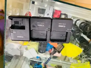 Energy Efficient Canon Charger for All Type of Canon Camera.