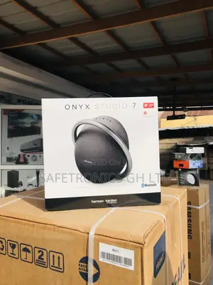 Harman Kardon Onyx Studio 7 Black Wireless Electric Speaker