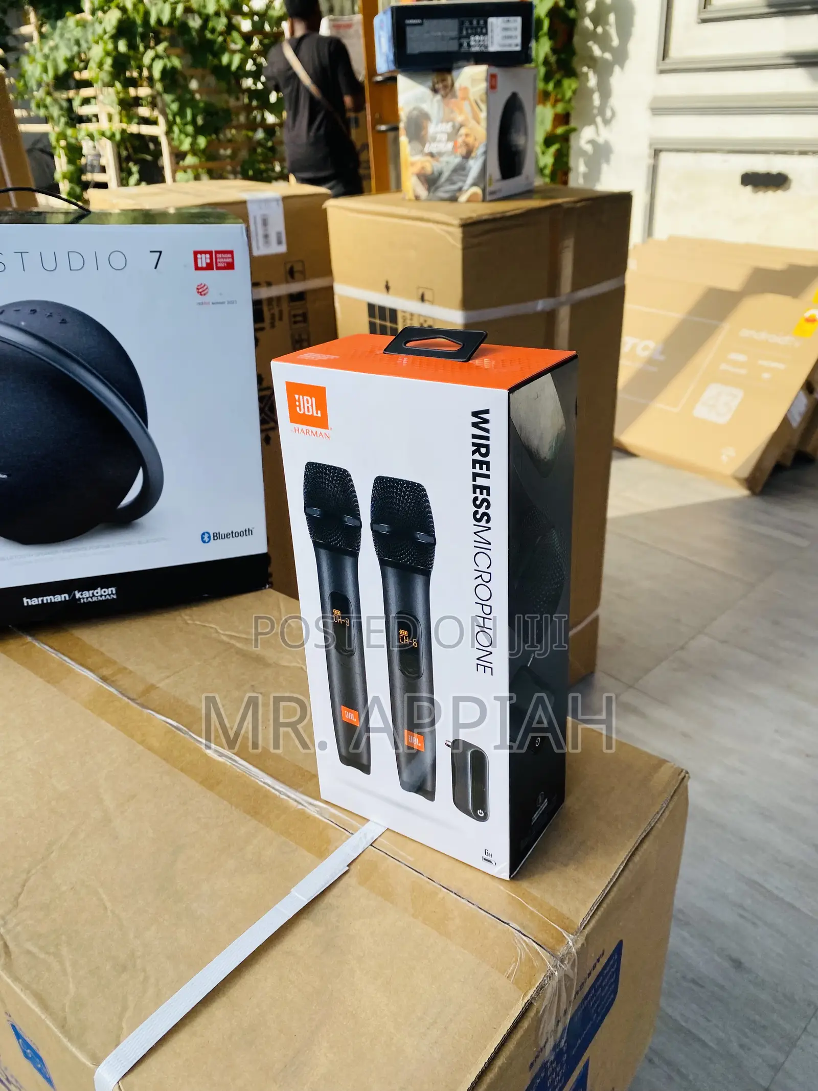 Energy Efficient JBL Wireless Microphone Set.
