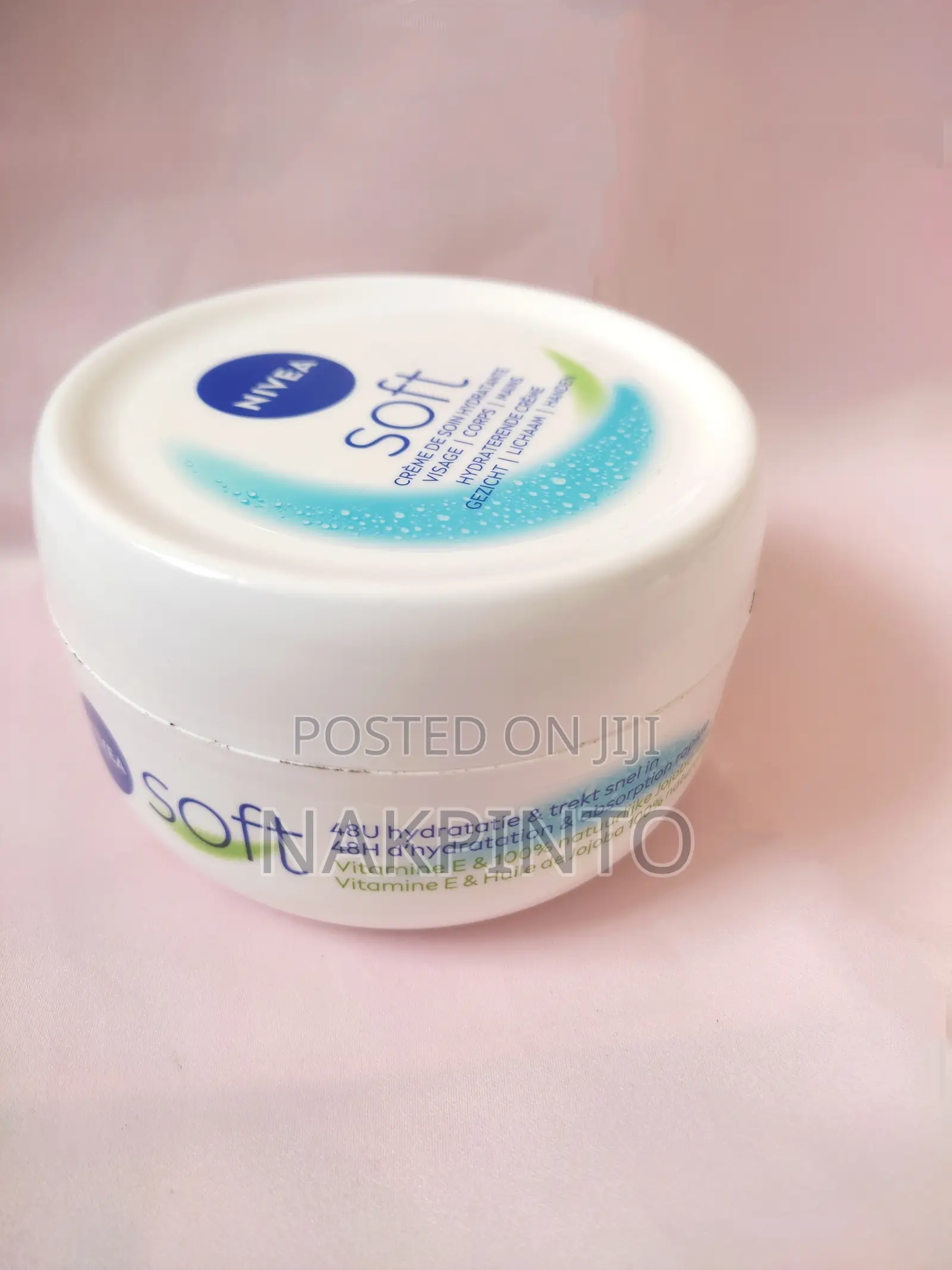 Nivea Soft Moisturizing Cream