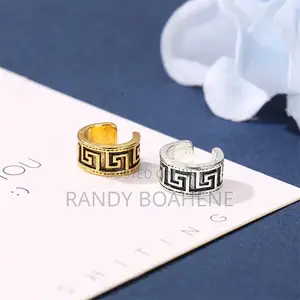 Retro Carving Non Piercing Ear Cuff