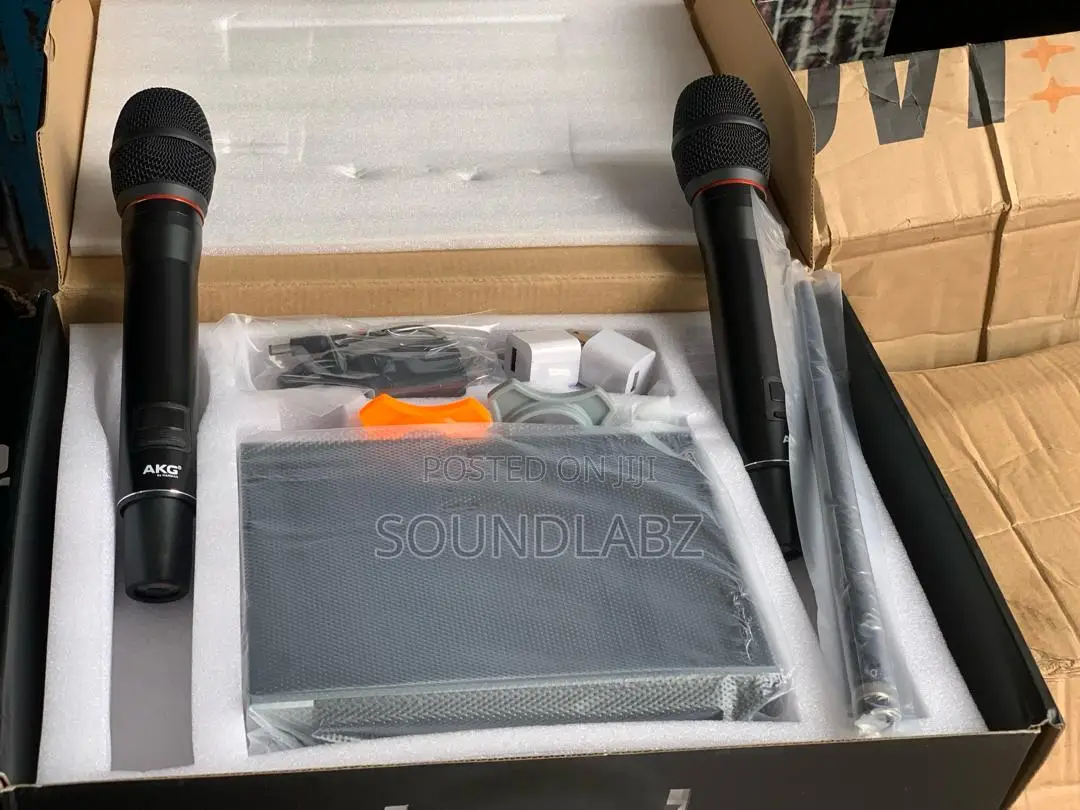 AKG Rechargeable Wireless Microphone