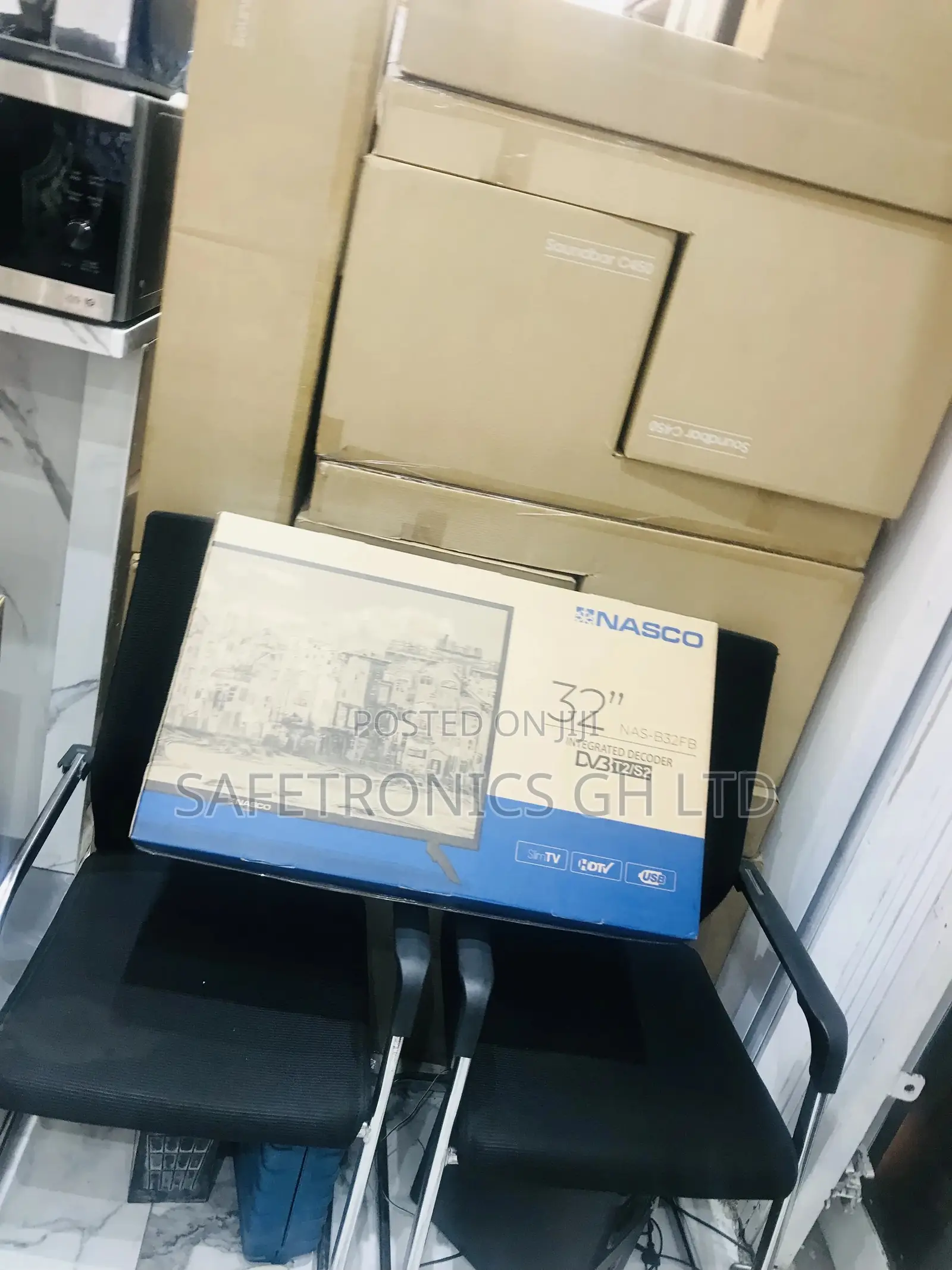 Black Electric 32 Inches Glossy Digital Full HD Nasco Tv