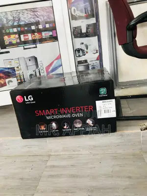 Classic LG MH6535GISW Electric Countertop Microwave.