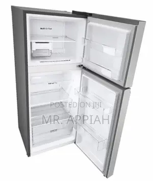 Sleek Design LG GV-B212PLGB Electric Refrigerator.