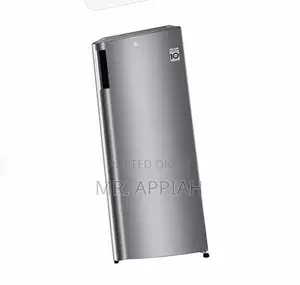 Sleek Design LG GN-Y331SLBB Electric Refrigerator.