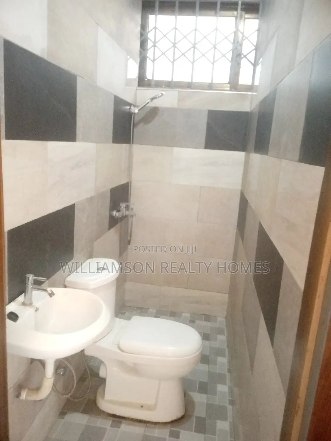1bdrm Apartment in Hfc Estate, Spintex for rent
