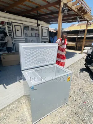 TCL 200ltrs Single Door Chest Freezer