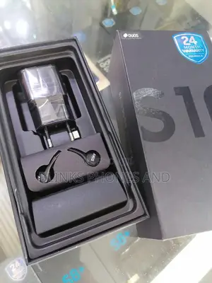 New Samsung Galaxy S10 128 GB Blue