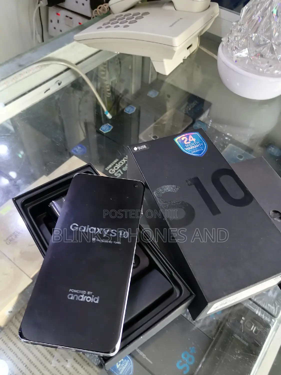 New Samsung Galaxy S10 128 GB Blue