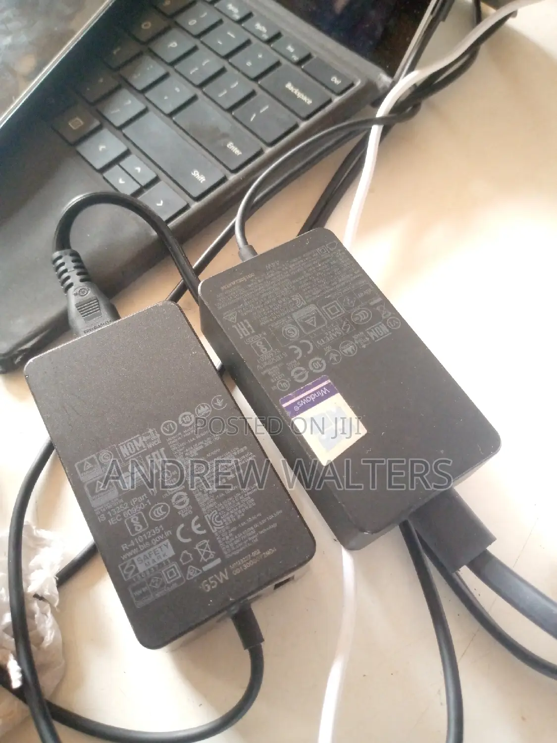 Microsoft Surface Pro Charger