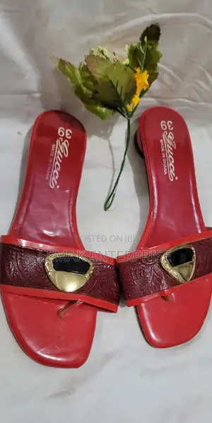 Ladies Casual Slippers