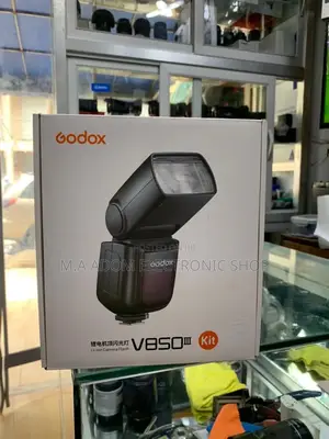 Sleek Design Godox V850iii Camera Flash Light.