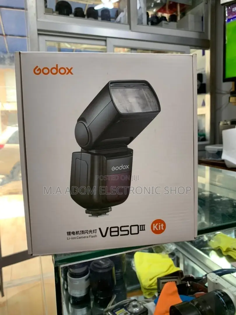 Fresh in Stock Godox V850iii Camera Flash Light.