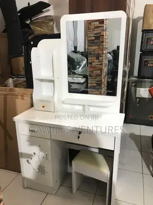 Dressing Mirror Set