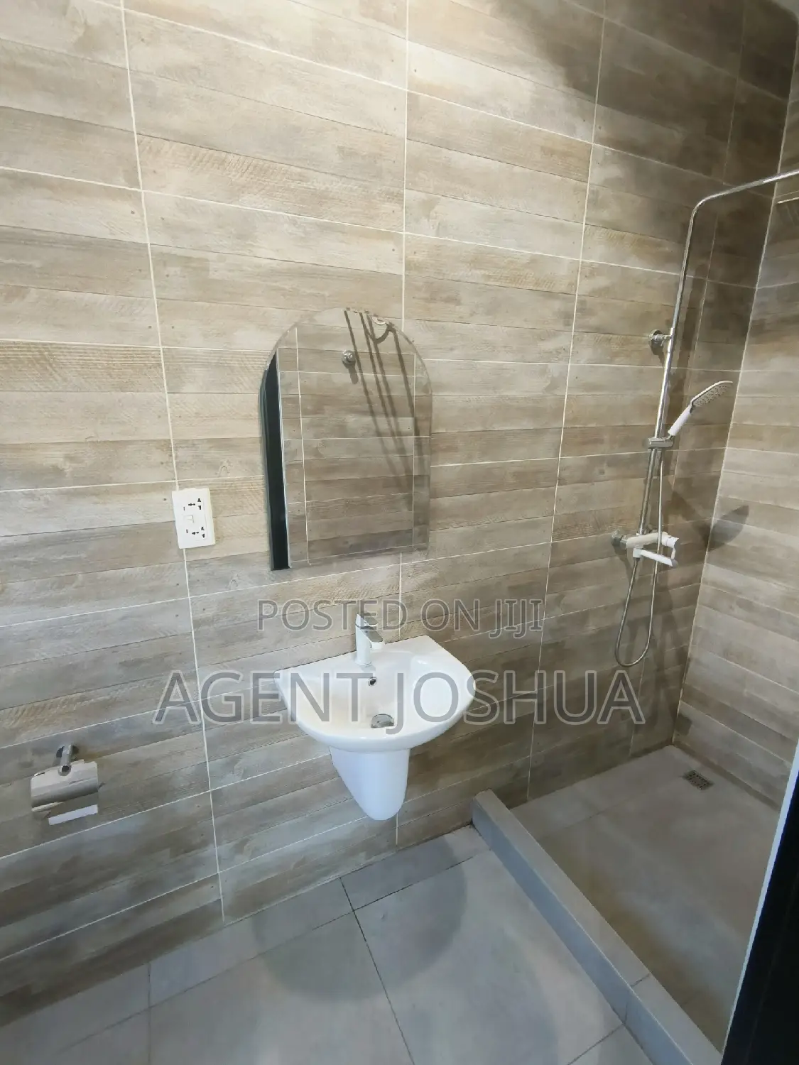 3bdrm House in Georgia Villa, Spintex for sale