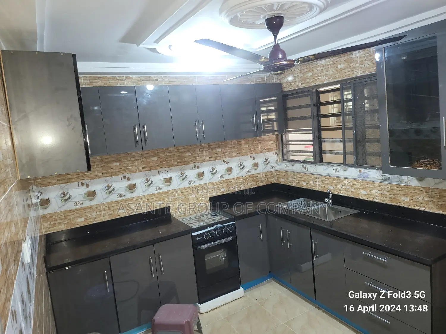 Qquality and Affordable Modern Kitchen Cabinets