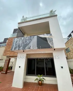 6bdrm House in Charclem Ventures, Adenta for sale