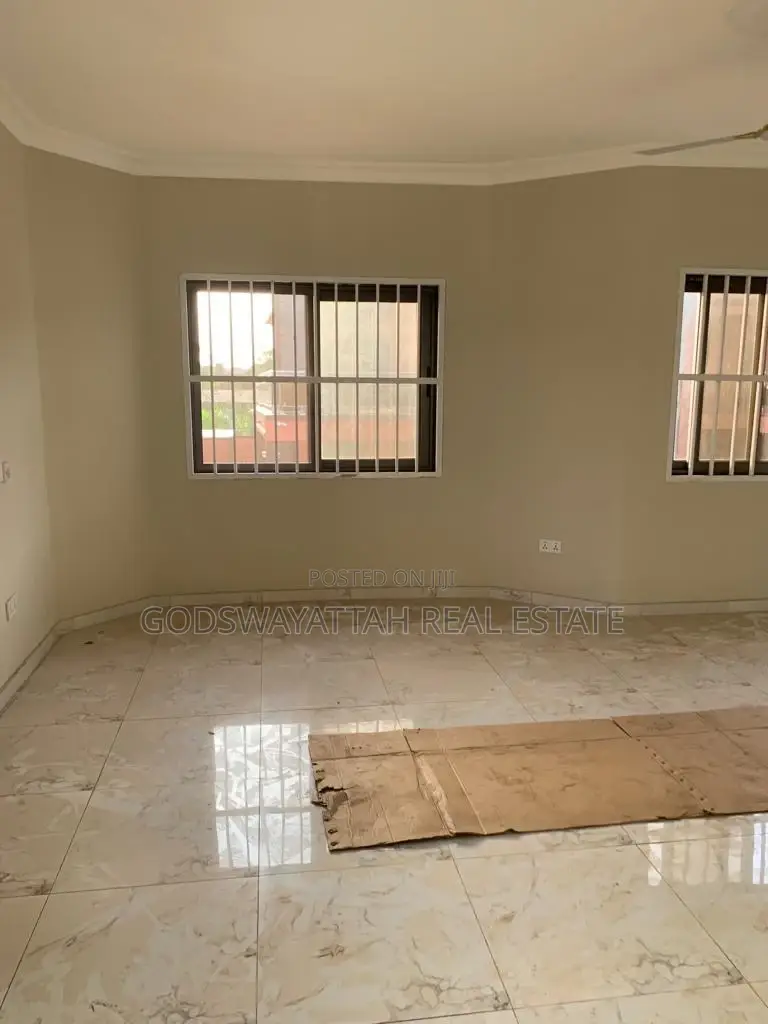 4bdrm House in East Legon, Adjiriganor for rent