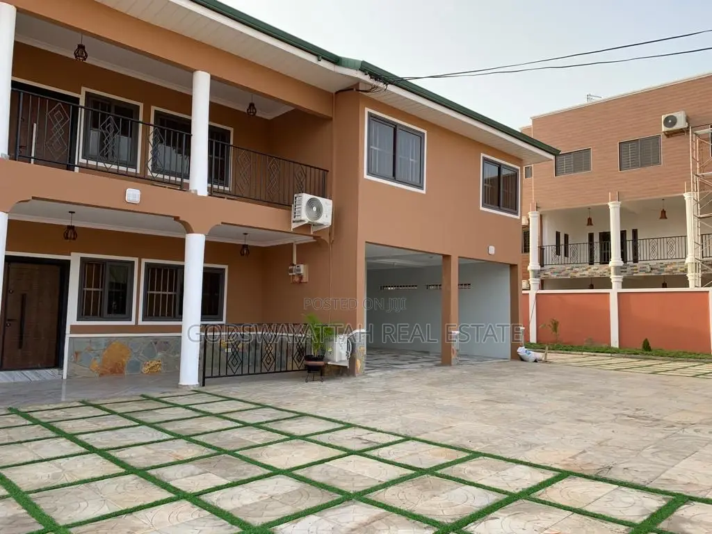 4bdrm House in East Legon, Adjiriganor for rent