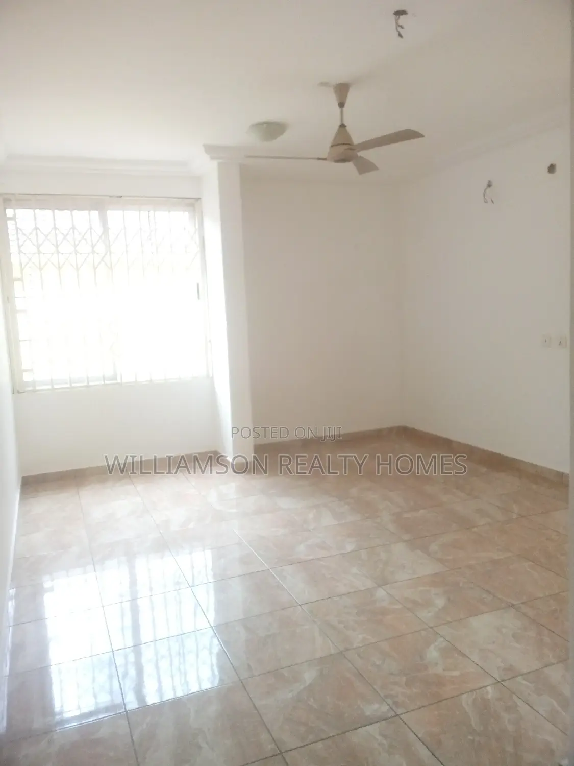 2bdrm Apartment in Community 18 Area, Spintex for rent