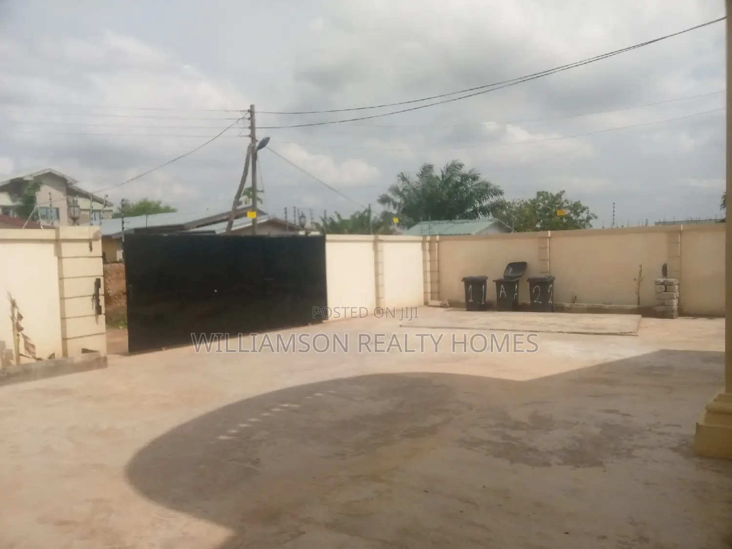 2bdrm Apartment in Community 18 Area, Spintex for rent