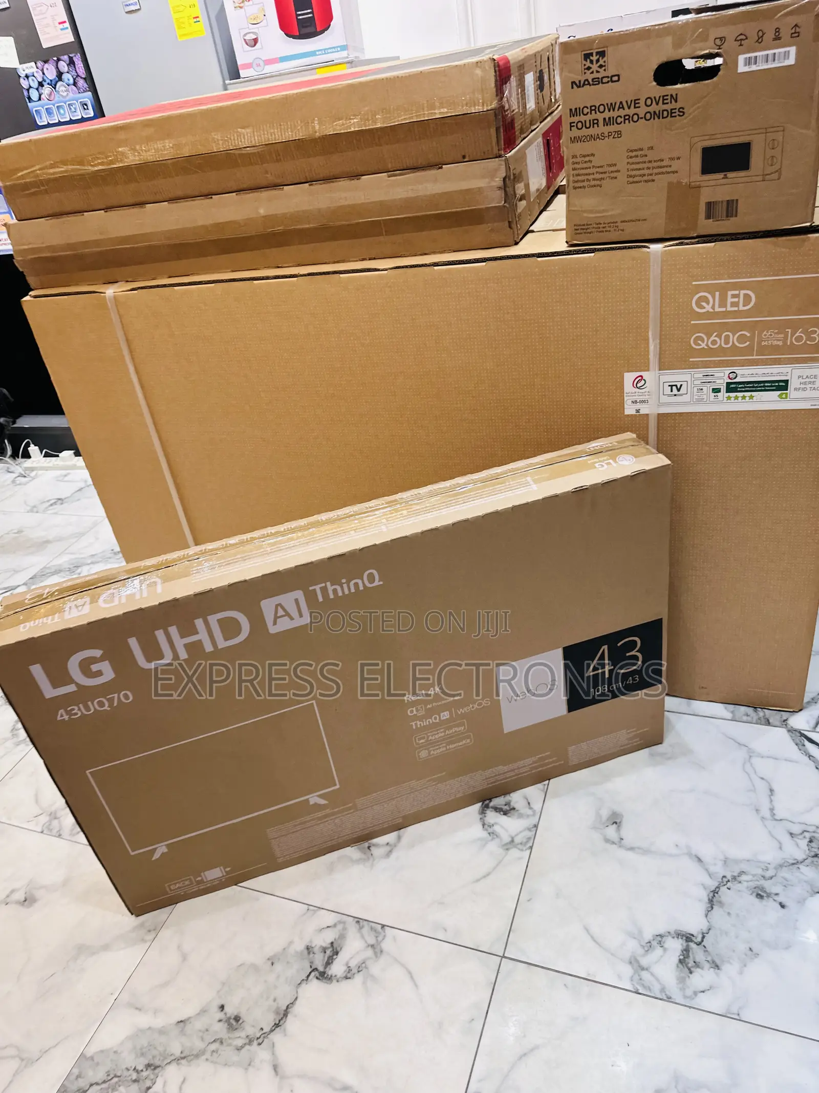 Quality Slim Sleek LG 43”UR7300 UHD 