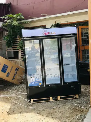 Durable Pearl PVC-150 Glass 3 Doors Display Fridge
