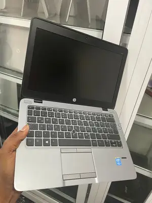 Laptop HP EliteBook 820 G2 8GB Intel Core I5 HDD 500GB