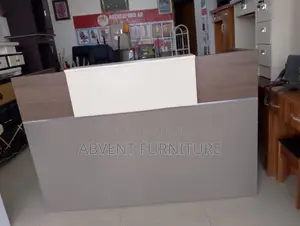 Reception Desk 1.6 Meter