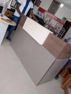 Reception Desk 1.6 Meter