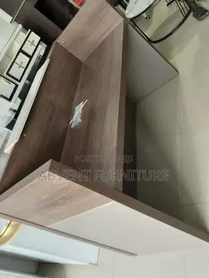 Reception Desk 1.6 Meter