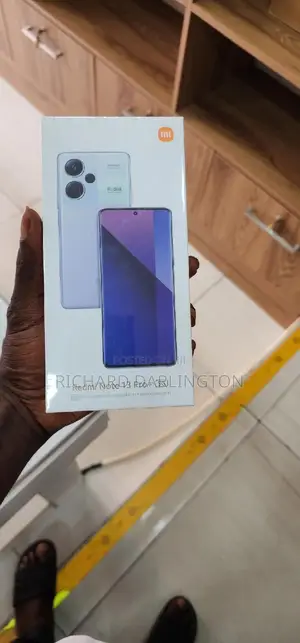 New Xiaomi Redmi Note 13 Pro+ 512 GB Silver
