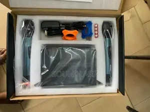 Shure U-3600 2-in-1 Professional Wireless Microphone