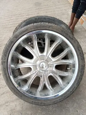 Original 4by4, Landcrusser, Range Rover, Evoke, Jeep Etc