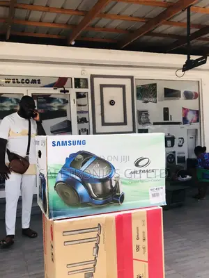 Purchase 20 Liters Vacuum Cleaner Samsung Black/Blue