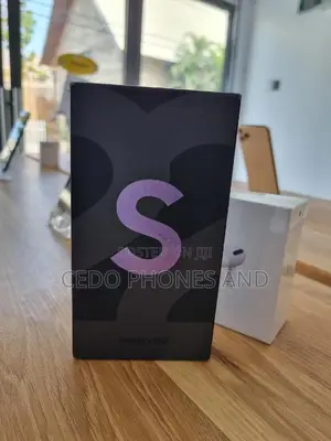 New Samsung Galaxy S22 5G 128 GB Purple