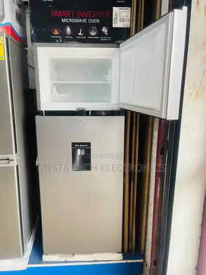 2024 New Hisense Top Freezer Refrigerator + Dispenser