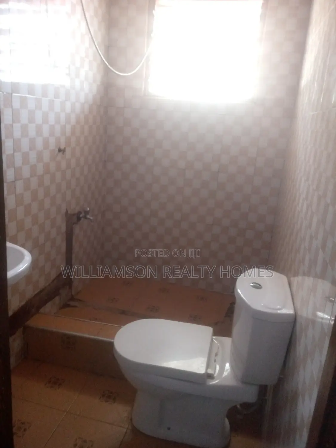 1bdrm Apartment in Community 18 Area, Spintex for rent