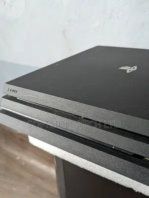 Playstation 4 PRO With 1 Terabite Storage and a Controller