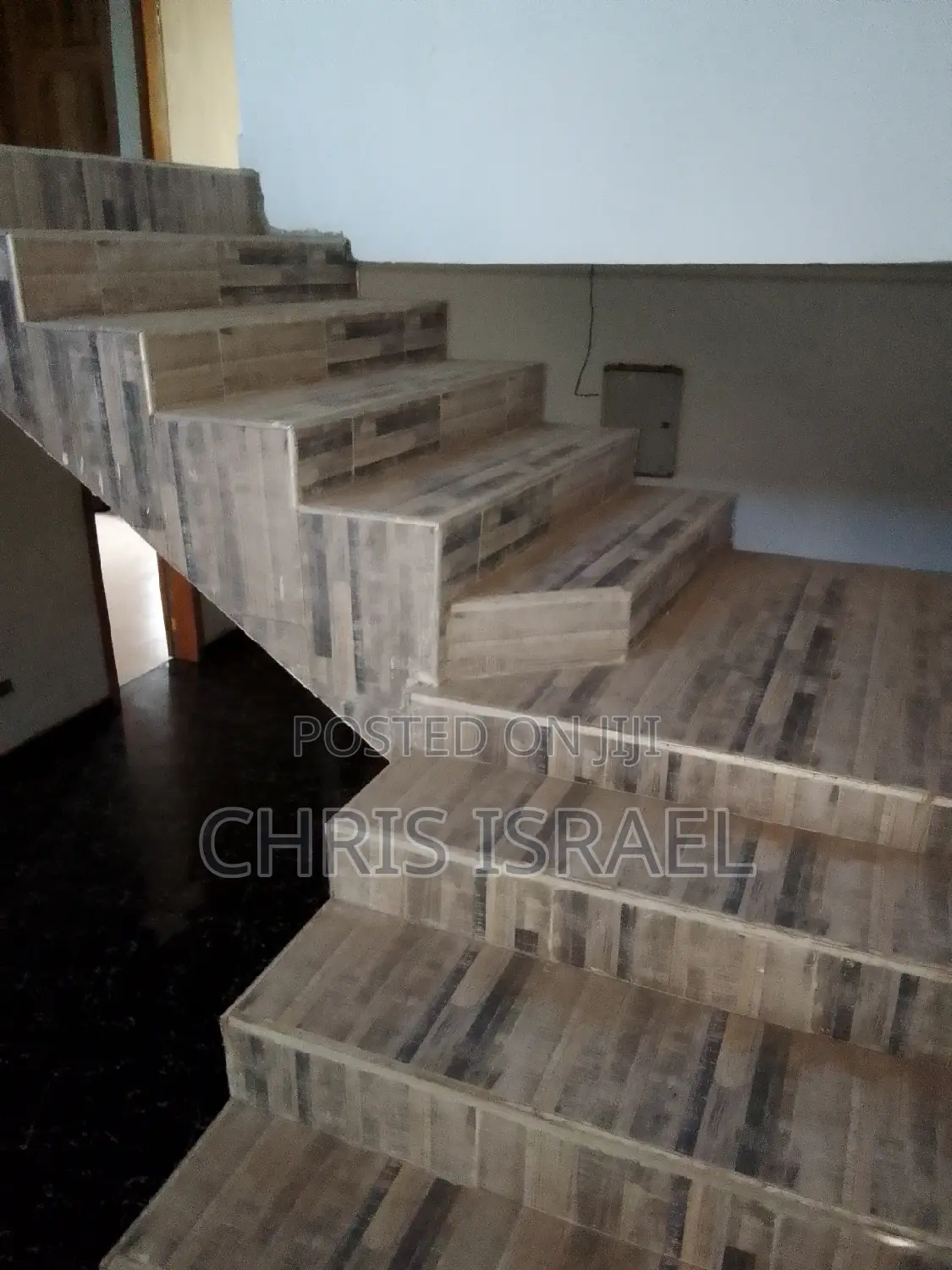 6bdrm Mansion in Ayensu Estate, Valley View Area for rent