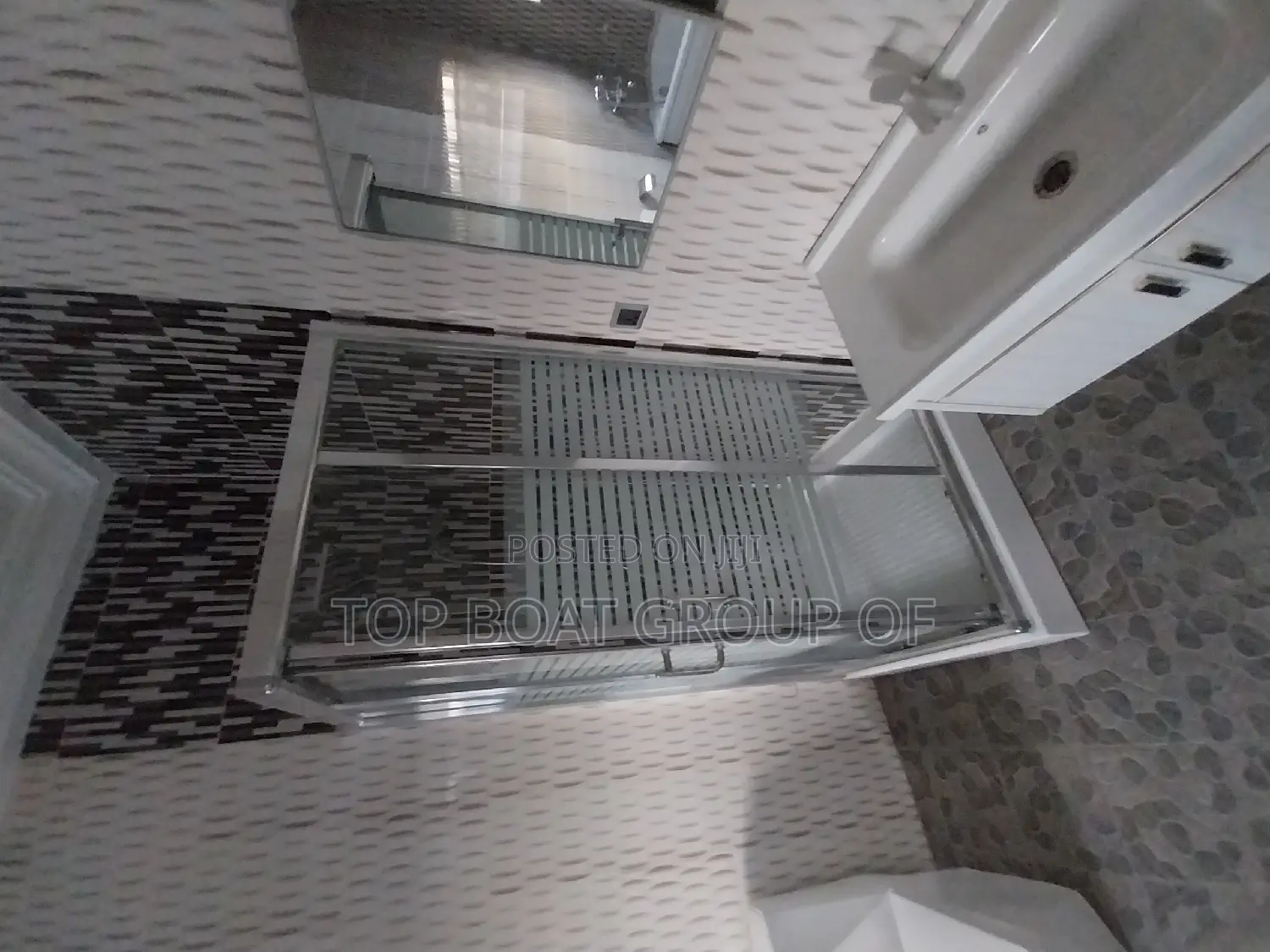Furnished 3bdrm House in Top Boat Estate, Kumasi Metropolitan for sale