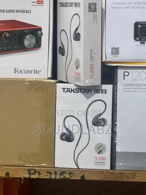 TAKSTAR in-Ear Monitor Wired Earbuds With Deep Bass
