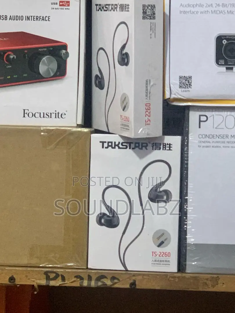 TAKSTAR in-Ear Monitor Wired Earbuds With Deep Bass