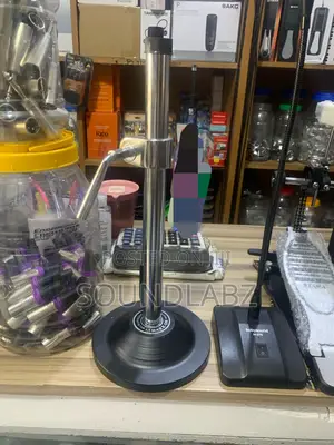 Maxx-on Tabletop Microphone Stand